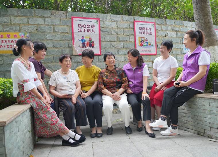 奋进的五年 | “巾帼红”叠加“家国情”　星火成炬映南粤